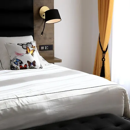 Hotel Du Barry & 4*