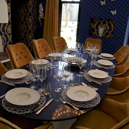 호텔 Du Barry & 4*