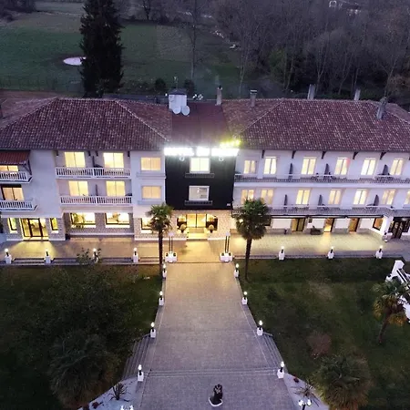 Hotel Du Barry & 4*