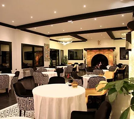 Hotel Du Barry & 4*